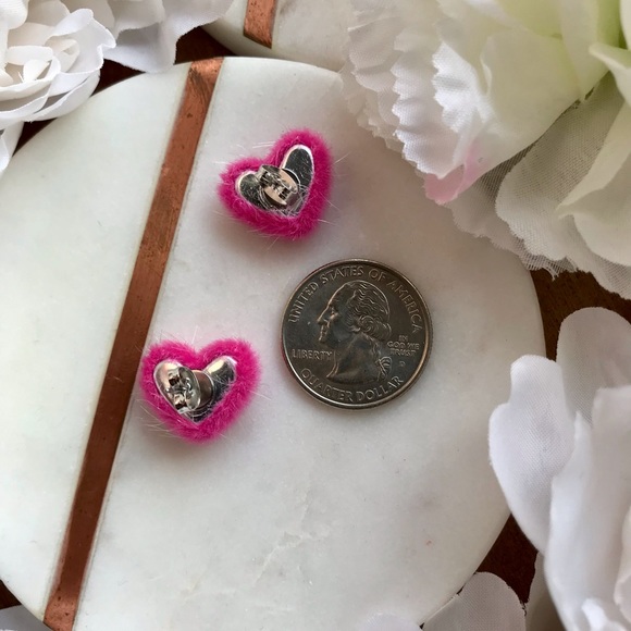 Barbie Pink Fuzzy Heart Stud Earrings NWT - Picture 5 of 5